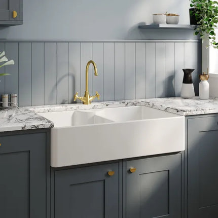 Nuie Double Bowl Fireclay Butler Sink | 895mm | Stepped Weir | White | 10-Year Guarantee