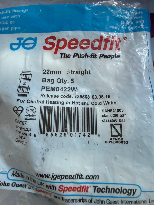 JG Speedfit packaging with product details and branding